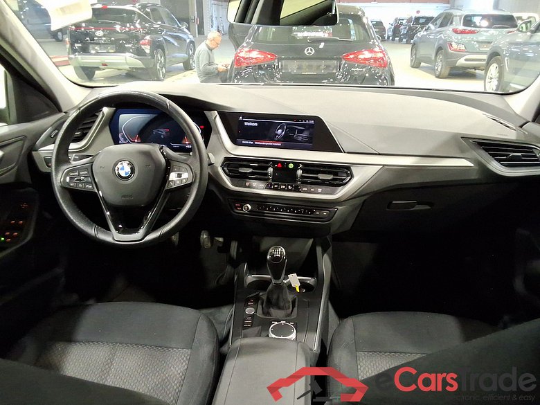 BMW 1 SERIES HATCH 1.5 116D (85KW) #6