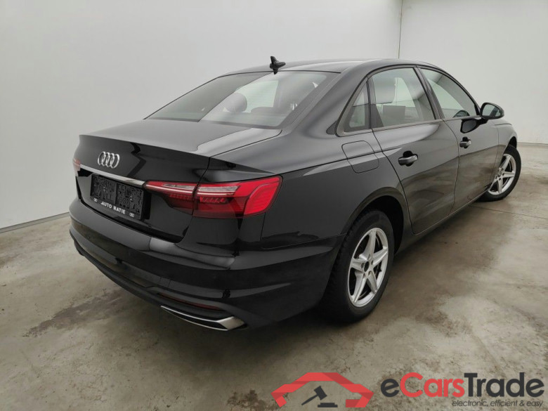 Audi A4 2.0 30 TDi 100kW S tronic Business Ed 4d #2