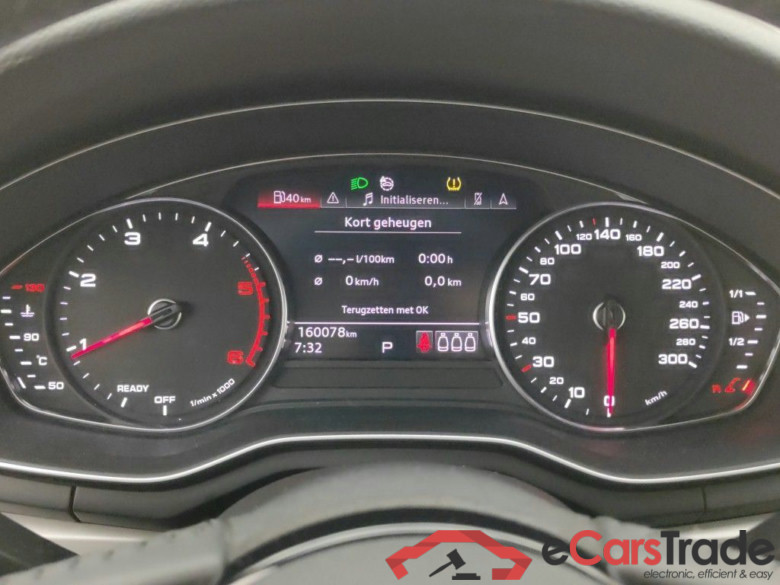 Audi A4 2.0 30 TDi 100kW S tronic Business Ed 4d #6
