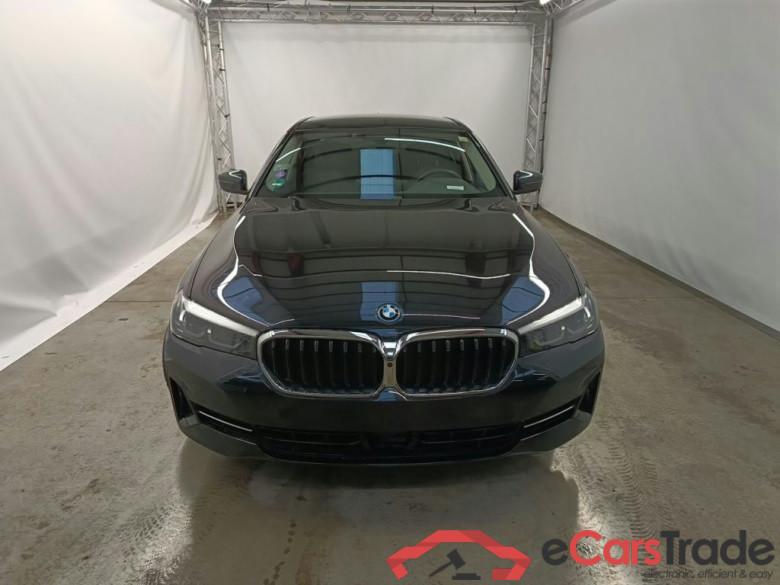 BMW 5 - 2020 530eXA 184hp PHEV 4d #5
