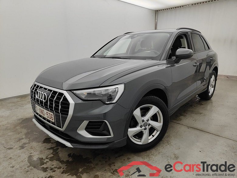 Audi Q3 35 TDI S tronic Advanced 5d