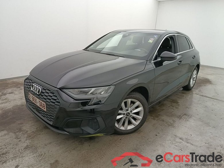 Audi A3 Sportback 2.0 35 TDi 110kW S tronic Business Edit. 5d #1