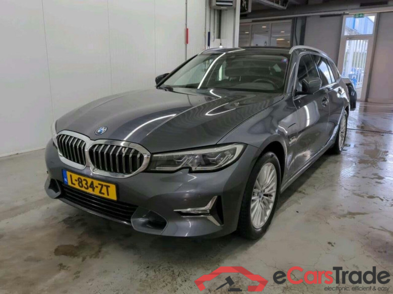 BMW 3-serie Touring 320e Bns Ed.P #1