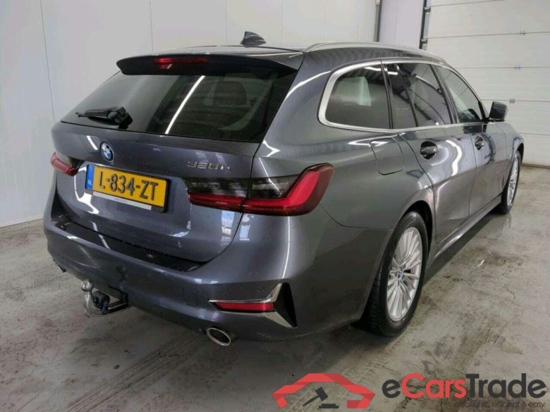BMW 3-serie Touring 320e Bns Ed.P #2
