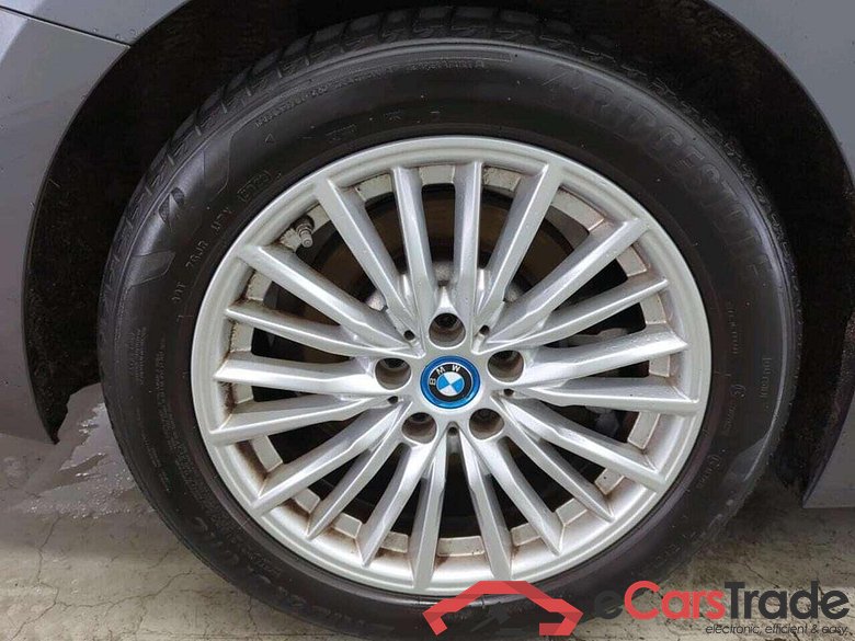 BMW 3-serie Touring 320e Bns Ed.P #6