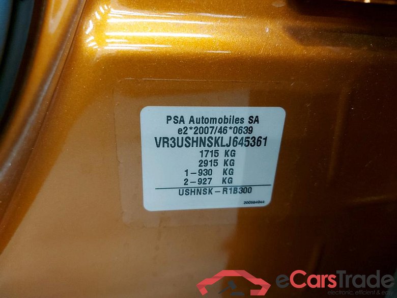 PEUGEOT - PEU 2008 1.2 Puretech 130PK Allure With Heated Seats & Connect & Sunroof * PETROL * #6