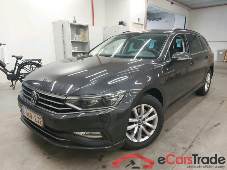 VOLKSWAGEN - VW  PASSAT VARIANT TDI 150PK DSG7 Style Business & Front & Rear Park Assist #1