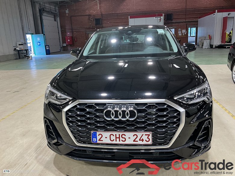 AUDI Q3 Sportback 1.4 45 TFSI E S TRONIC #2
