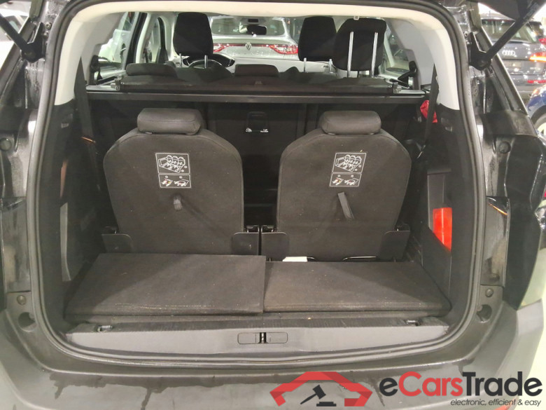 PEUGEOT 5008 - 2020 1.2 PureTech Access #3