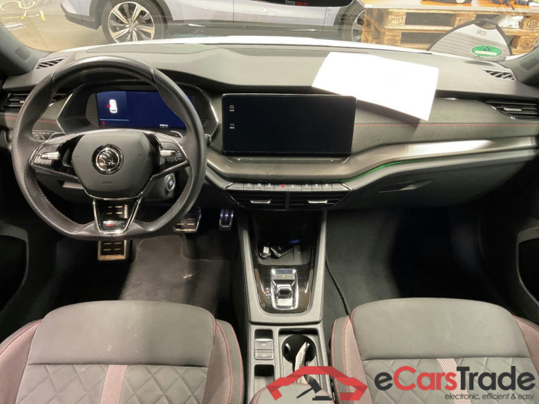 Octavia Combi RS 2.0 TDI 147KW AT7 E6d #3