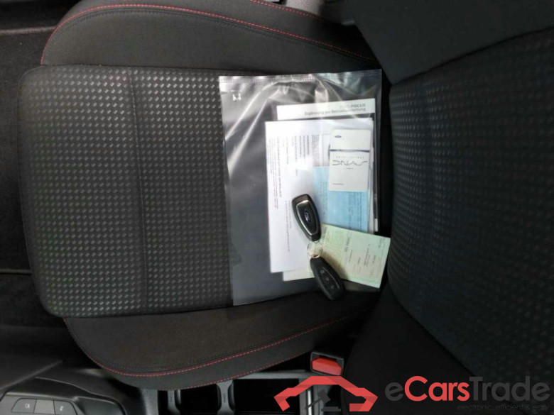 Ford Focus Turnier (CGE)(2018->) DE - Kb5 1.0 EcoBoost EU6d, ST-Line S/S, (Facelift) 2021 - 2023 #4