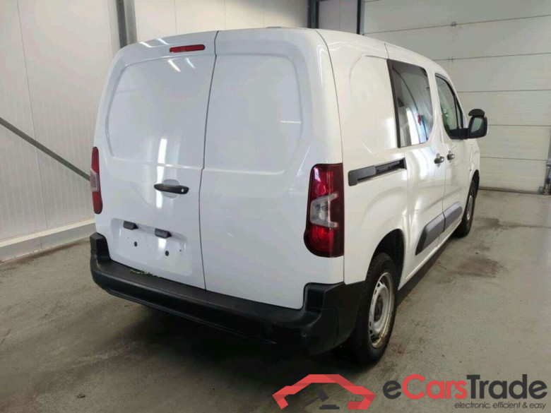 PEUGEOT Partner 1.2 PT. Premium #2