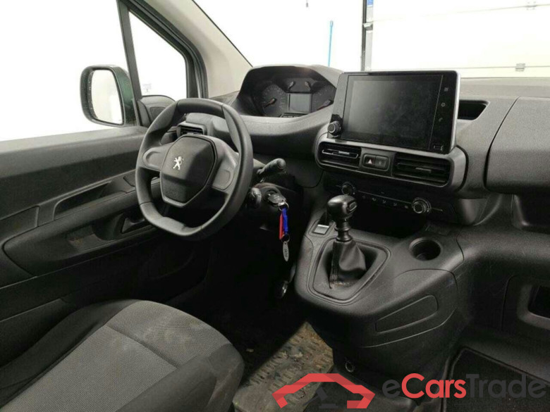PEUGEOT Partner 1.2 PT. Premium #3