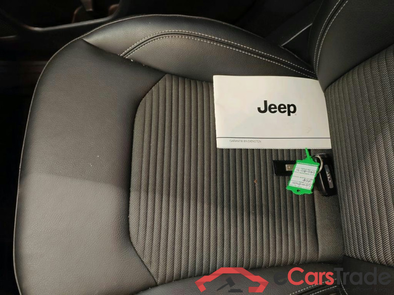 Jeep Compass 4xe AWD  190 Altitude Plug-in Hybrid 5d automaat #4
