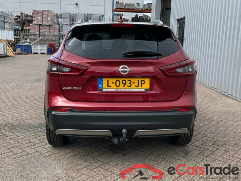 NISSAN Qashqai 1.3digt design edition 103kW #4