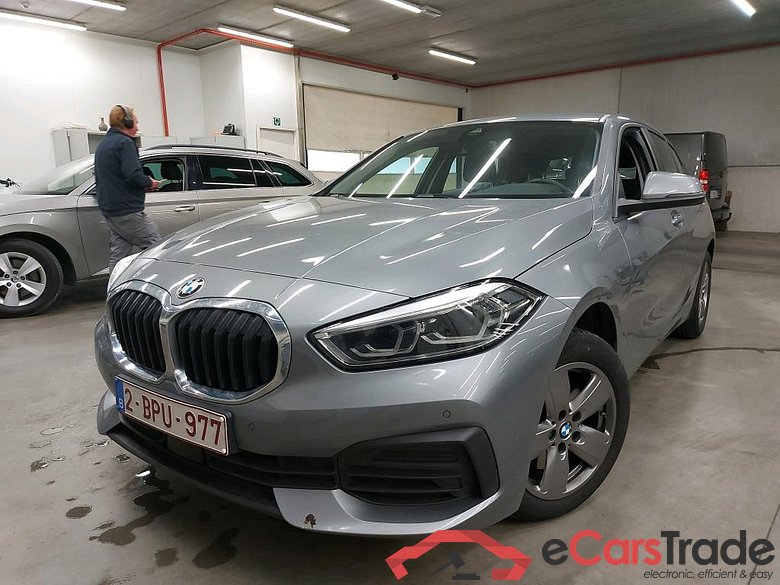 BMW - BMW 1 HATCH 116d 116PK Advantage Pack Business Plus & PDC Front & Rear