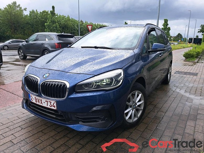 BMW - BMW 2 GRAN TOURER 216d 116PK Business Edition Advantage With Heated Seats & Navigation & 7 Seating capacity & Removable Trailer Hook
