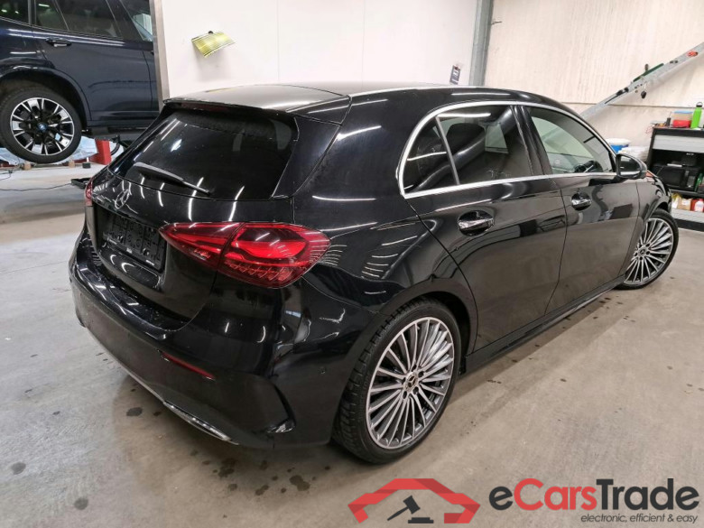 MERCEDES - MER A 180 136PK DCT AMG Line With Climatic & Navigation & Heated Seats & Cruise Control & Sunroof  * PETROL * #2
