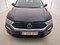 preview Volkswagen T-Roc #3