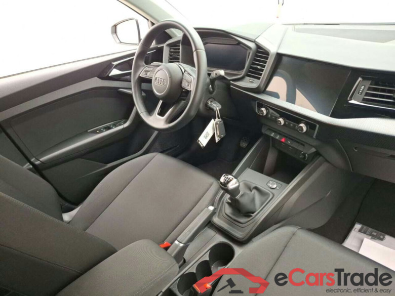 AUDI A1 SPORTBACK 1.0 25 TFSI ATTRACTION #3