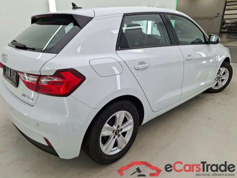 AUDI A1 SPORTBACK 1.0 25 TFSI ATTRACTION #4