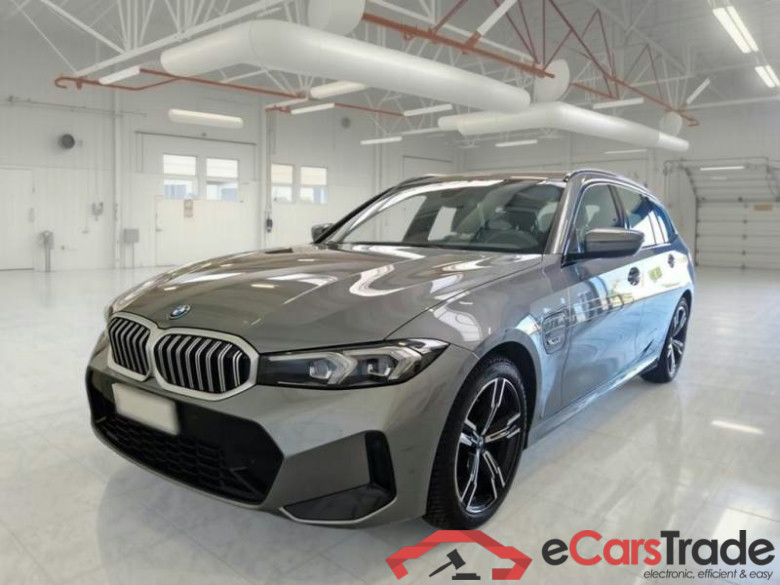 BMW SERIE 3 / 2022 / 5P / STATION WAGON 330E MSPORT TOURING AUTO #1