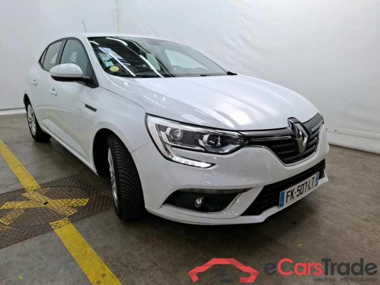 Megane IV Berline 5pt. Société Air Nav 1.5 dCi 90CV BVM6 E6 #4