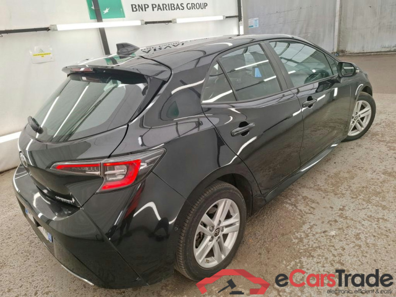 TOYOTA Corolla / 2018 / 5P / Berline Hybride 184h Dynamic Business Beyond Zer #3
