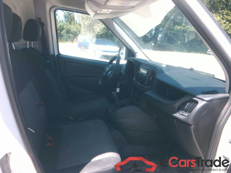 DOBLO CARGO 1.6MJ 105 PRO LOUN #5