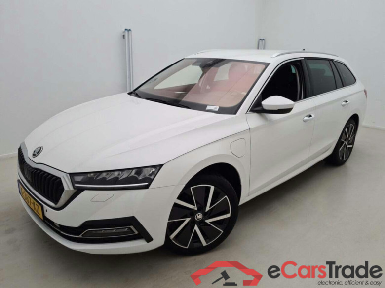 SKODA Octavia Combi 1.4 TSI iV Bns. Ed.Plus  DSG #1
