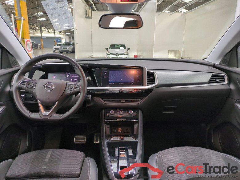 Grandland X Business Elegance 1.2 Turbo 130CV BVA8 6E #5