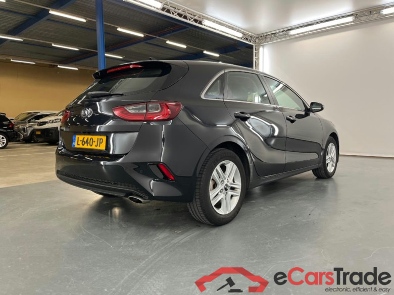 KIA Ceed 1.0 T-GDi DynamicLine #4