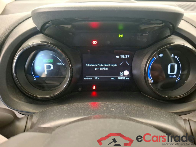 TOYOTA Yaris Hybride / 2019 / 5P / Berline Hybride 116h Iconic #6