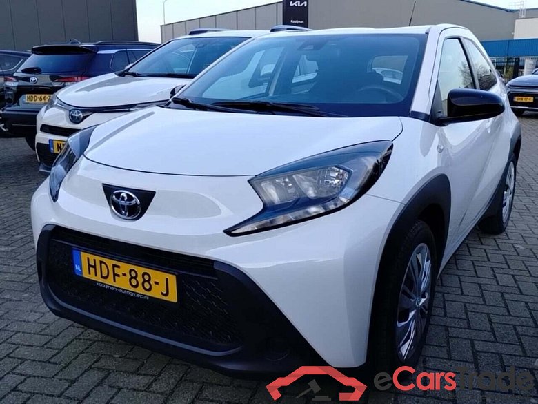 TOYOTA Aygo X 1.0 VVT-i MT Play