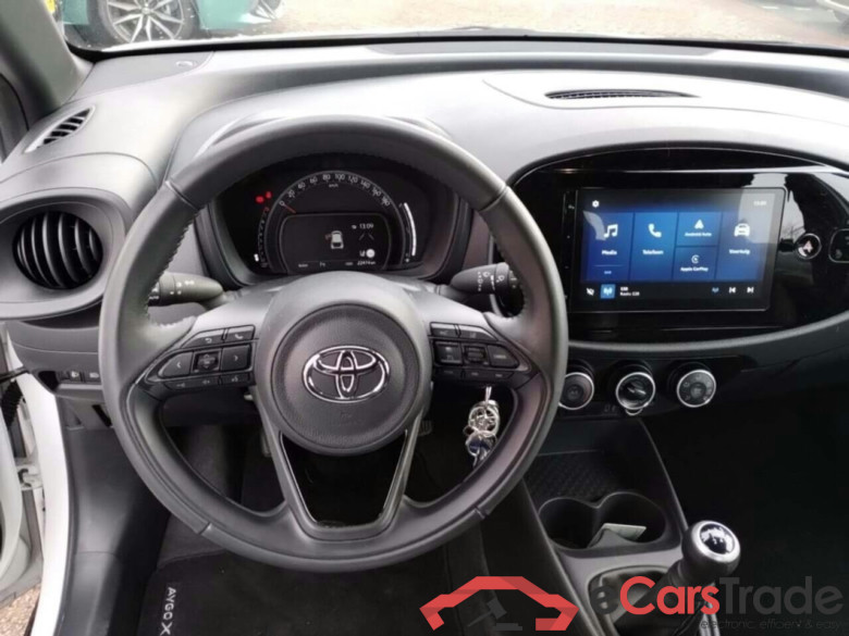 TOYOTA Aygo X 1.0 VVT-i MT Play #6