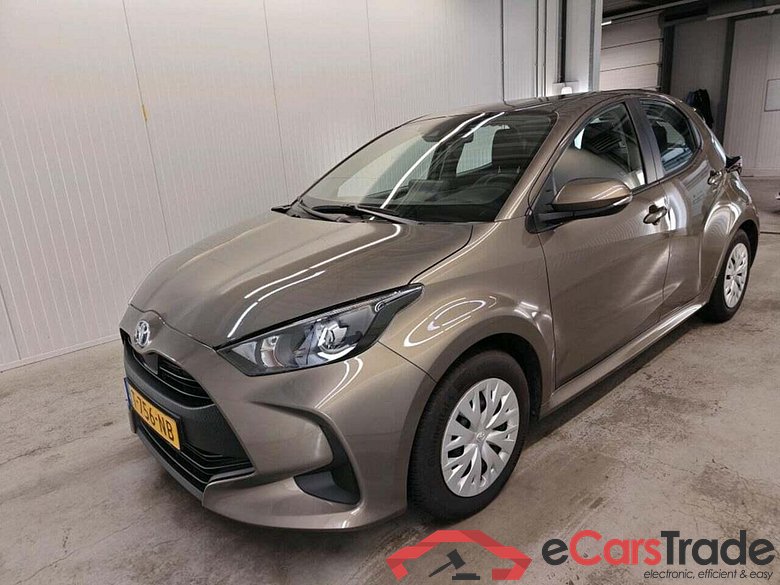TOYOTA Yaris 1.5 Hyb. Active