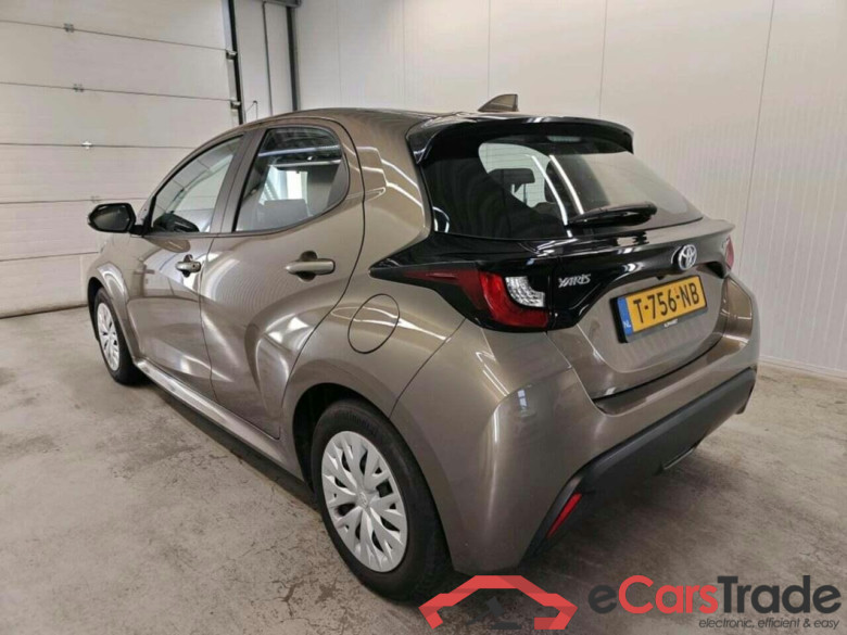 TOYOTA Yaris 1.5 Hyb. Active #6