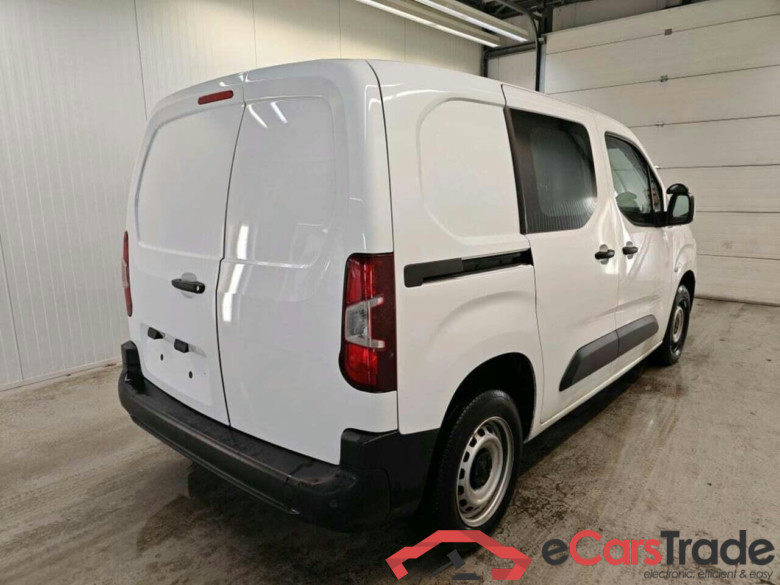 PEUGEOT Partner 1.2 PT. Premium #2