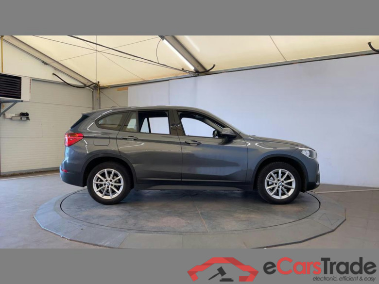 BMW X1 sDrive18d Navi Leather KeylessGo Camera Klima PDC ... #6