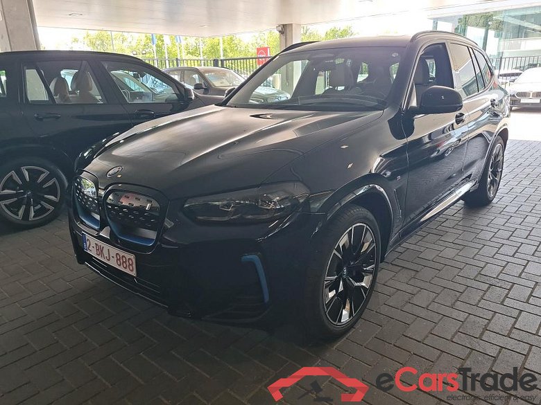 BMW IX3 80KWH AUTO