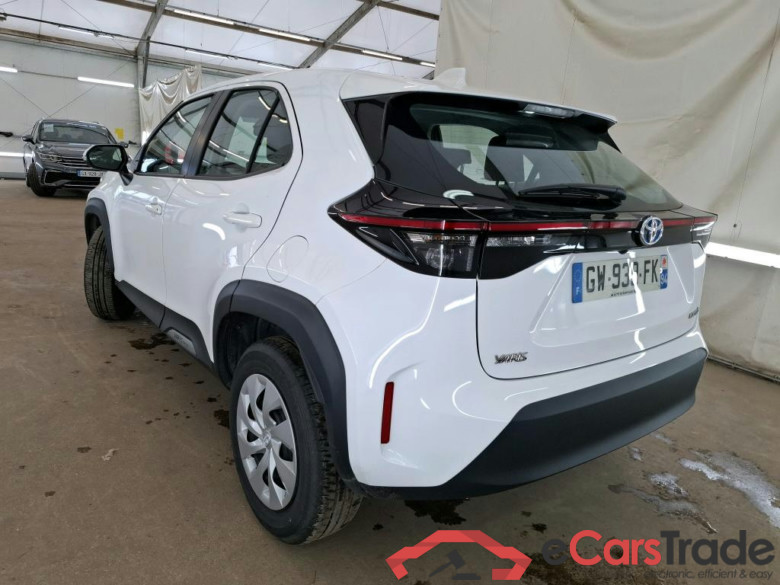TOYOTA Yaris Cross Hybride / 2021 / 5P / SUV 1.5 HYBRID 116H DYNAMIC AUTO #2