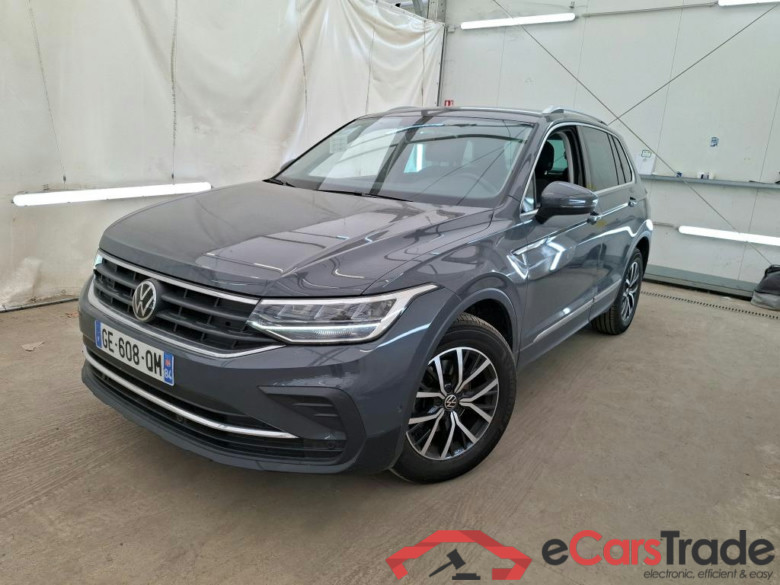 VOLKSWAGEN Tiguan / 2020 / 5P / SUV 1.5 TSI 150 DSG7 Life Busines #1