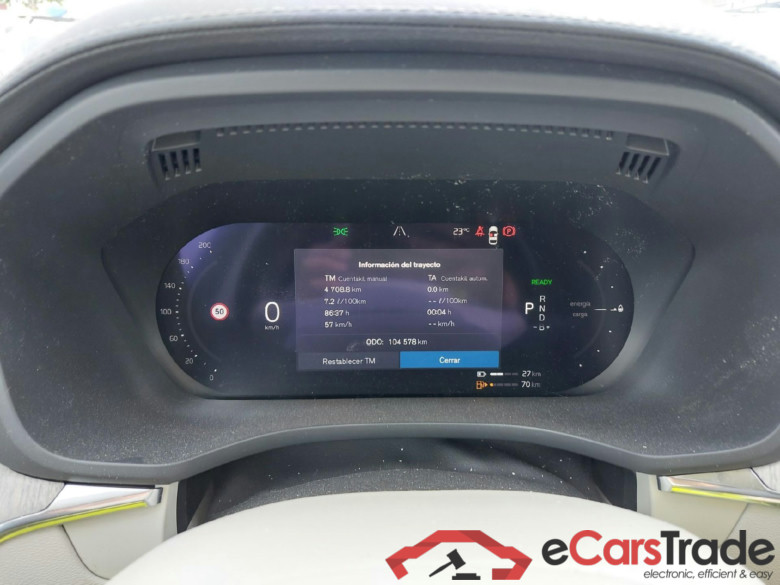 VOLVO XC60 / 2017 / 5P / todoterreno 2.0 T6 AWD Recharge Inscription Auto #4