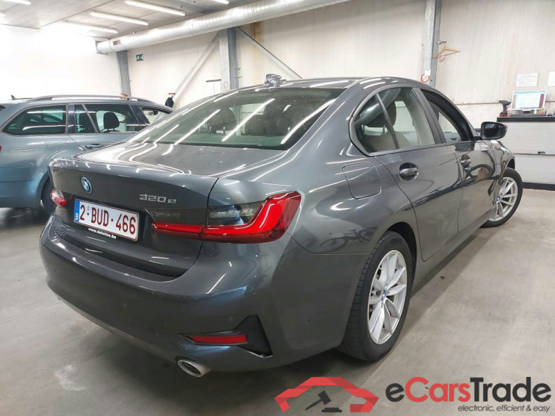 BMW - BMW 3 BERLINE¿320e 204PK Business Edition With Vernasca Heated Sport Seats & Driving Assistant Pack * HYBRID * #2