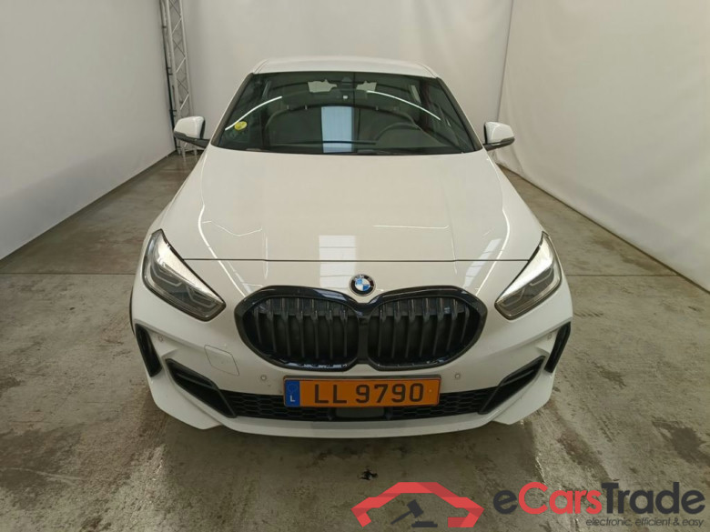BMW 1 HATCH DIESEL - 2019 118 dA 150hp (EU6AP) 5d #5