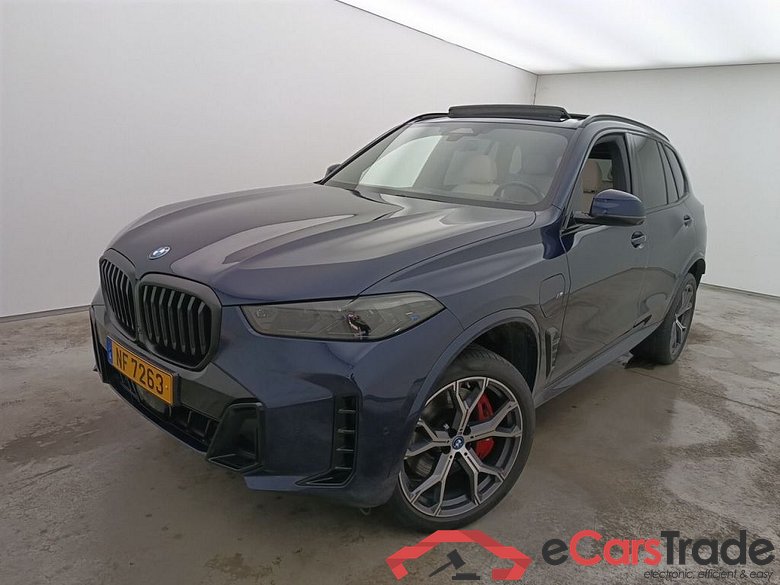 BMW X5 xDrive50e (360kW) 5d ///M-Sportkit (total options: 23,542 Ex.Vat)