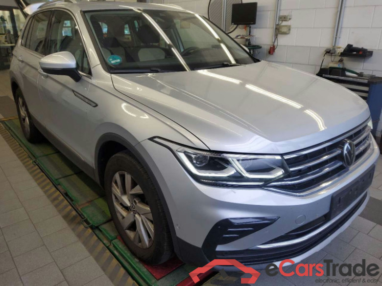 Volkswagen Tiguan (AX1)(07.2020->2024) DE - SUV5 2.0 TSI BMT/Start-Stopp EU6d, 4Motion Elegance OPF, (Facelift) 2021 - #2