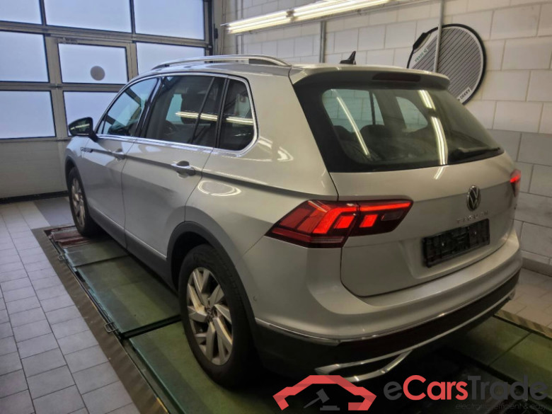 Volkswagen Tiguan (AX1)(07.2020->2024) DE - SUV5 2.0 TSI BMT/Start-Stopp EU6d, 4Motion Elegance OPF, (Facelift) 2021 - #4