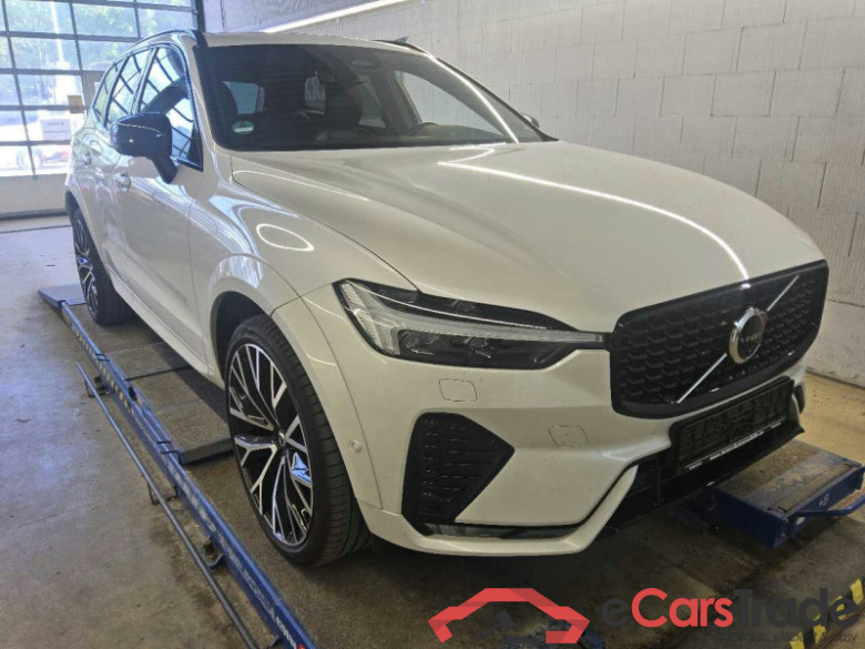 Volvo XC60 (03.2017->) DE - SUV5 B5 (Benzin) 2WD EU6d, R-Design Mild-Hybrid, (Facelift) 2021 - 2022 #2