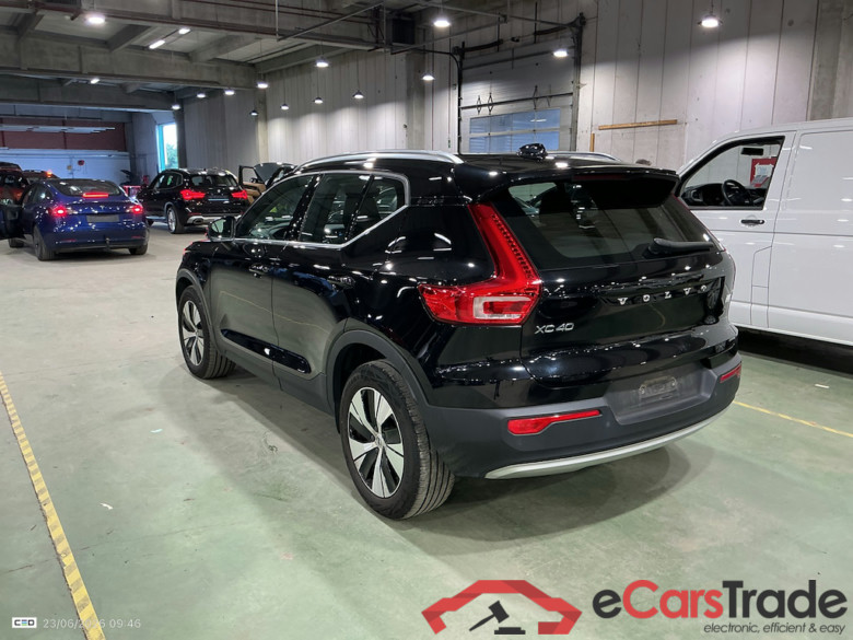 VOLVO XC40 1.5 T4 RECHARGE GEARTR. INSCRIPTION EXPR #3
